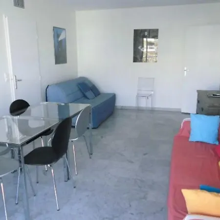 Apartment Saint-raphael, 2 Pieces, 4 Personnes - Fr-1-466-25 Saint-Raphael (Var)